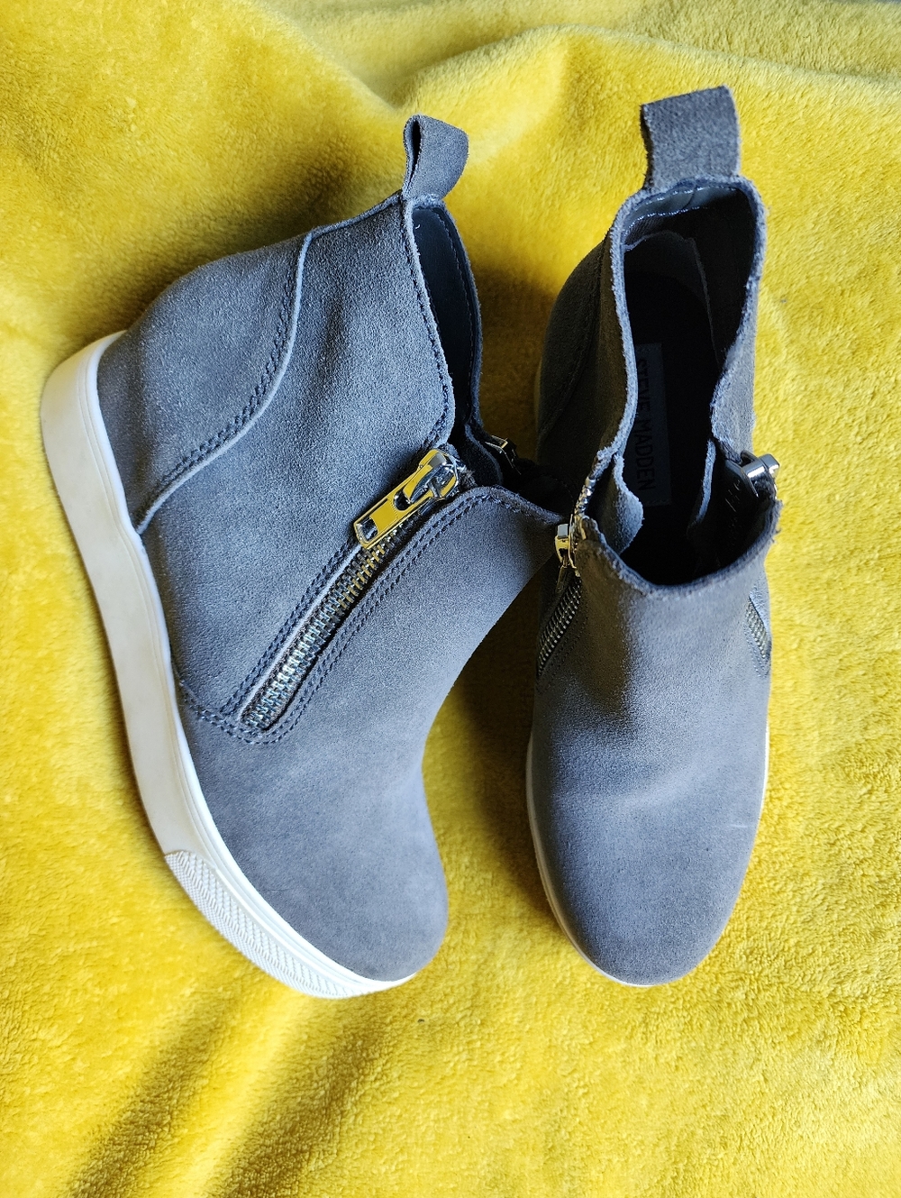 Steve Madden Wedgie Slip On Booties